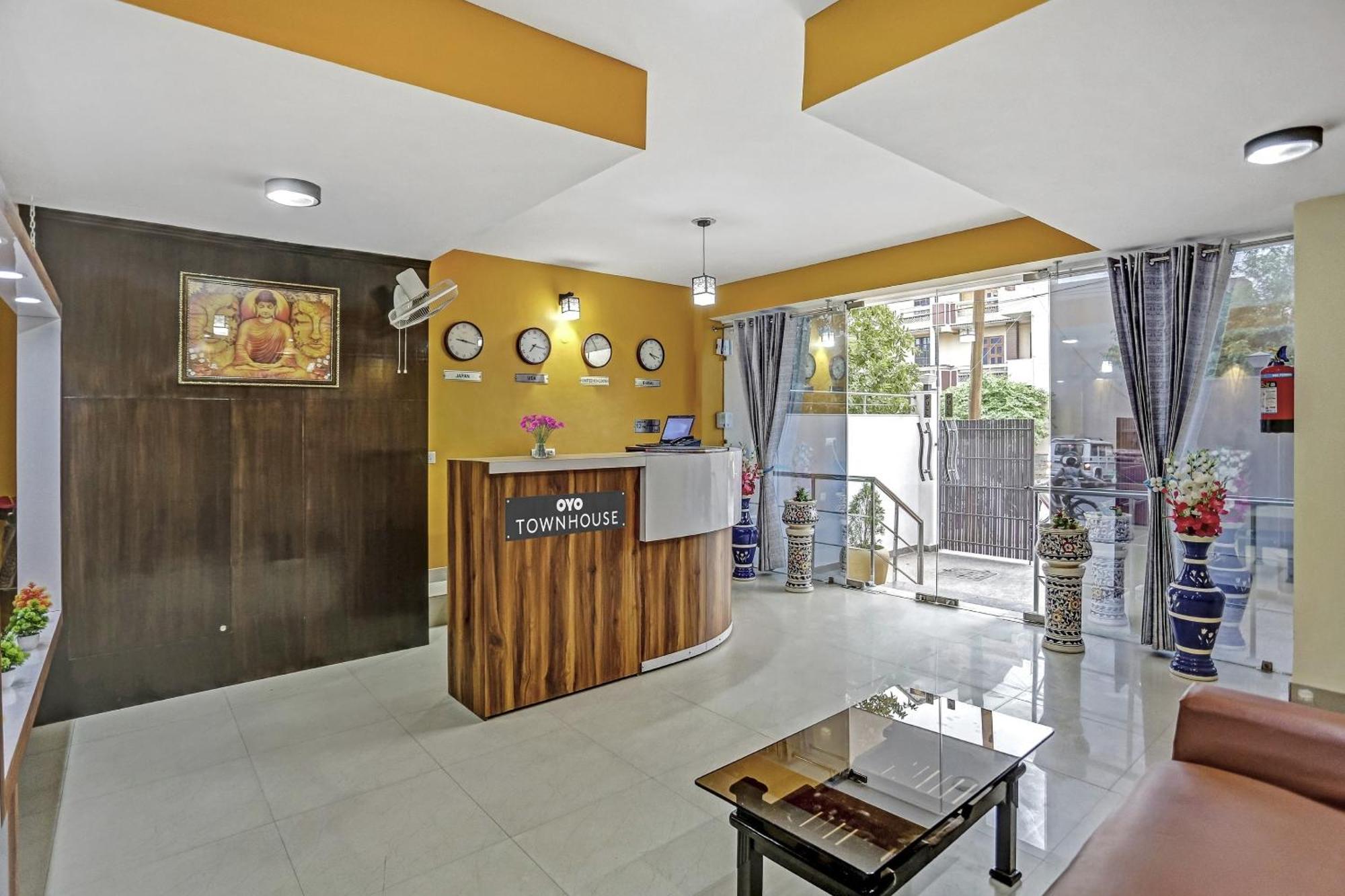 Indirapuram Townhouse Rumaisa מראה חיצוני תמונה