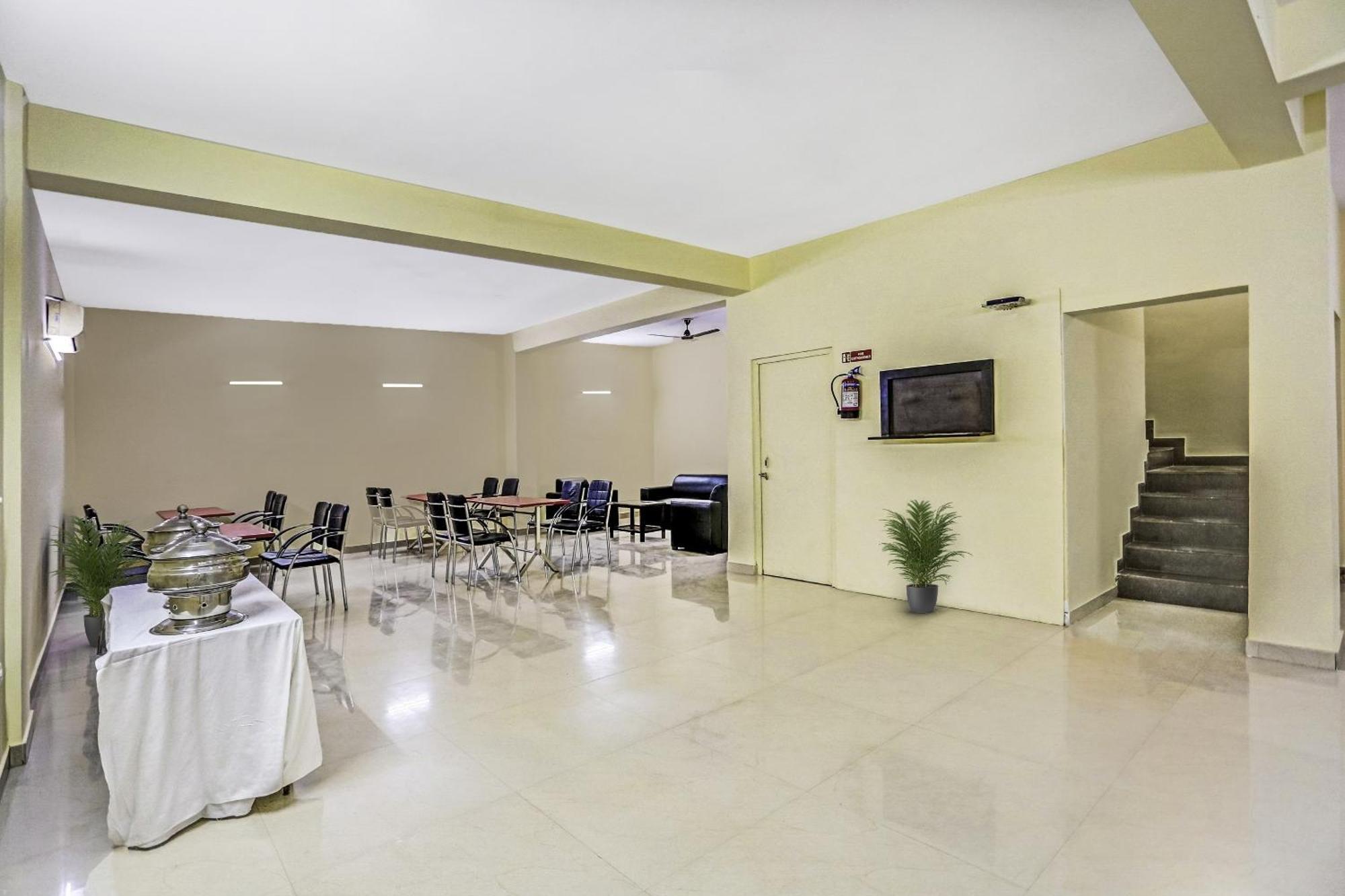 Indirapuram Townhouse Rumaisa מראה חיצוני תמונה